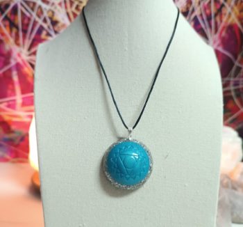 Hals-OrgoChakra Halbkugel-Anhänger oder Schlüsselanhänger 15 gr.